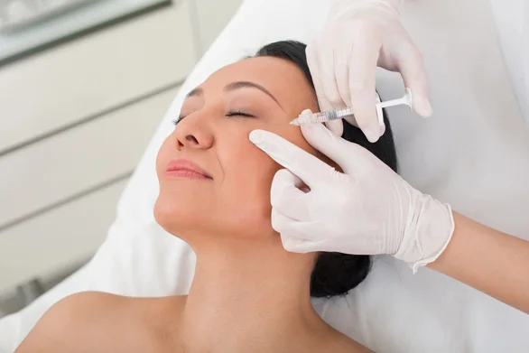 Injecting Botox At Alyssum Cosmetic Mississauga